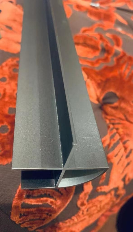 Perlengkapan khusus profil aluminium untuk kendaraan rekreasi