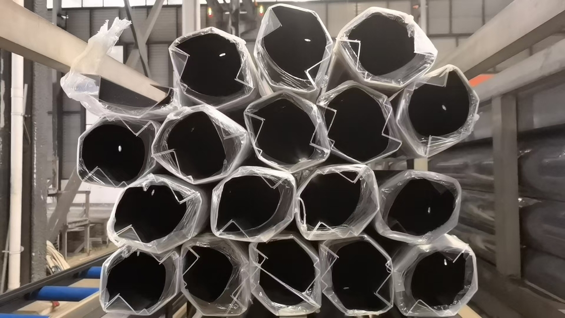 Perlengkapan khusus profil aluminium untuk kendaraan rekreasi