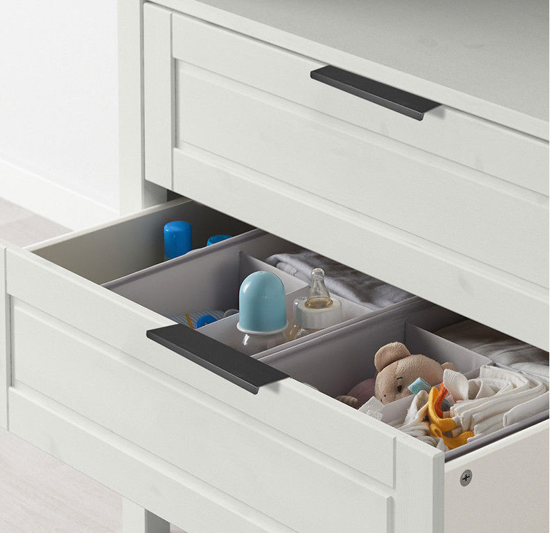 Pintu Kabinet Aluminium Warna RAL 200mm Menarik Dengan Sekrup Anodized